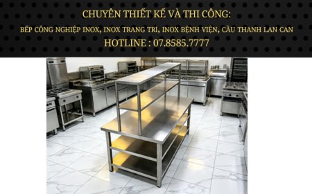 Bàn Inox 3 tầng có kệ tầng giữa bàn phẳng